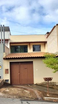 Aluguel: Casa 3 Quartos, Quintal e Churrasqueira - GV (Asteca)