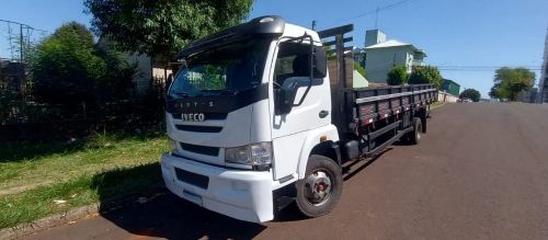 Caminhão Iveco Vertis 90V16 2011