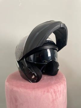 Capacete Norisk Force 1 Modular Preto - Estiloso e Seguro!