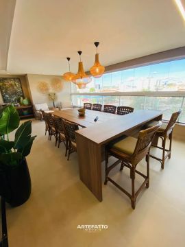Apartamento 180m² com 3 vagas em Franca/SP