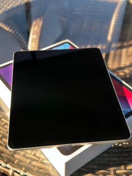 iPad Pro 12.9? 256GB Wi-Fi - 4ª Geração (2020)