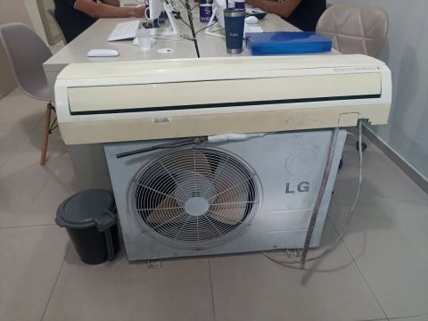 Ar Condicionado LG Split Usado