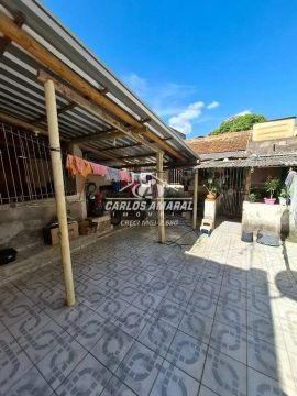CASA NA RUA 13 DE MAIO