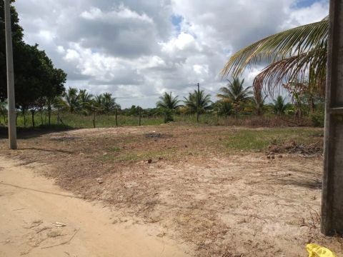 Vende-se Terreno Plano - 10x20m