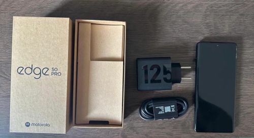 Motorola Edge 50 Pro - Novo na caixa