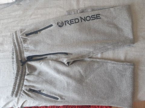 Roupa masculina infantil. 