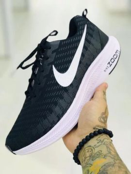 Tênis Zoom Preto