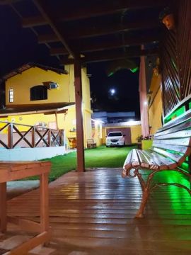 Chacara casa e chalés nas montanhas  e casa de praia em Setiba Guarapari