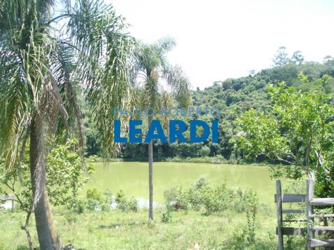 AREA - JARDIM SANTO ANTÔNIO - SP