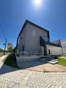 Baixou preço Casa nova duplex a venda Terras Alphaville