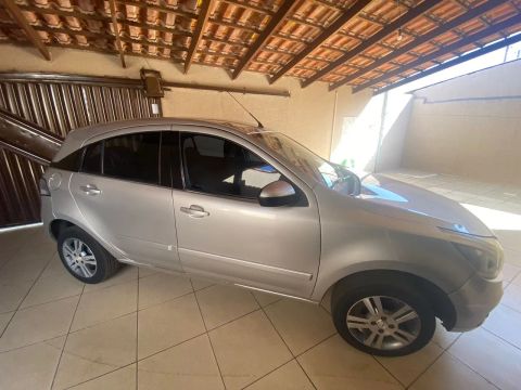 Agile LTZ 1.4 Prata
