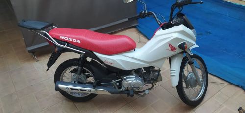 Pop 110 2020 zerada com 1600 km único dono.