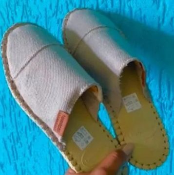 Mule Havaianas Novas 