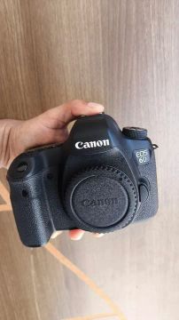 Canon EOS 6D - Câmera DSLR