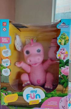 BRINQUEDO DINOSSAURO QUE FAZ XIXI