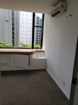 SALA COMERCIAL NA REGIÃO DA BERRINI COM 375 MTS / 8 VAGAS DISPONÍVEL PARA VENDA OU LOCAÇÃO