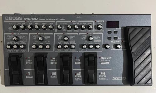 Pedaleira Boss ME-80 COSM