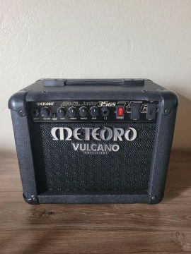 Amplificador Meteoro Vulcano Space Junior 35gs