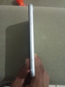 iPhone XR - 64GB