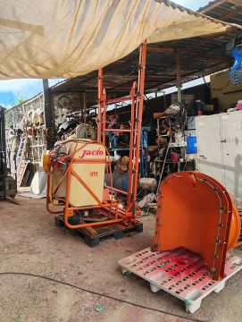 Jacto 400 - Pulverizador de Trator
