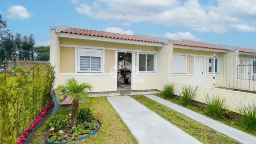 Casas de 1 dormitório pátio individual na frente e nos fundos