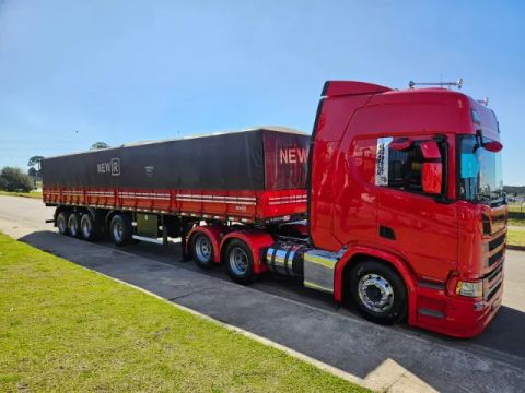 Scania R450 6x2 Highline Ano 19 Aut + Carreta 4 Eixo Randon Ano 23 13.5mts com pneu