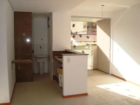 Apto 3 quartos, 1 suíte - Colégio Batista