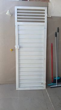 Porta Galvanizada