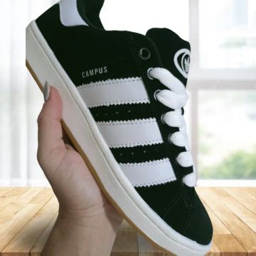 Adidas campus