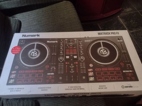 Numark Mixtrack fashion Pro