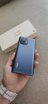 Xiaomi Mi 11 256GB 12GB  Snapdragon 888 - Top de Linha (muito rápido, não é Mi 11 lite)