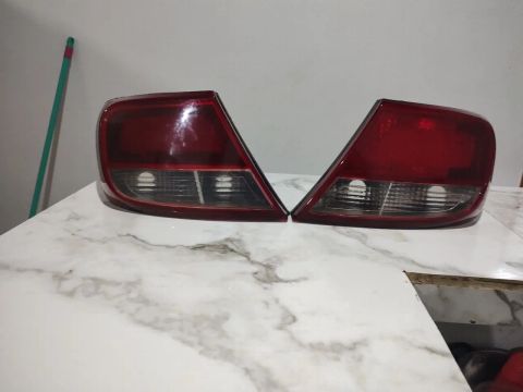 Par de lanternas traseiras VW Gol G5