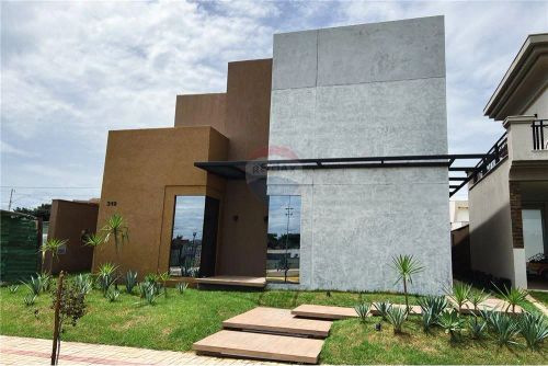 CONDOMÍNIO VILLA TOSCANA - CASA TÉRREA 04 SUÍTES, SENDO 01 NO MEZANINO
