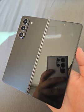 Galaxy Z Fold5 - 1TB - Seminovo