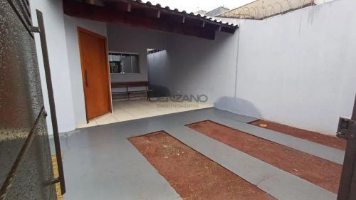 Alugue sua casa térrea em Jardim Batistão, Campo Grande: 120m², 2 dormitórios, 1 suíte, 2 