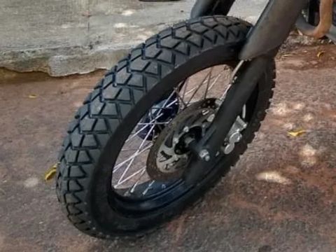 Par de pneus Vipal TR300 110-90 r17 e 130-80 r17  xtz 250x lander x usados