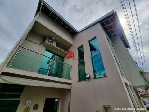 Casa no Villa Verde II Semimobiliada de Esquina com 3 Qts (2 Suítes )