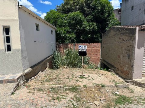 Terreno 38m2 Félix Tomaz