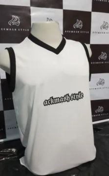 Vendo essa regata nova ótima pra esse calor tamanho M fácil lavagem por apenas 40 