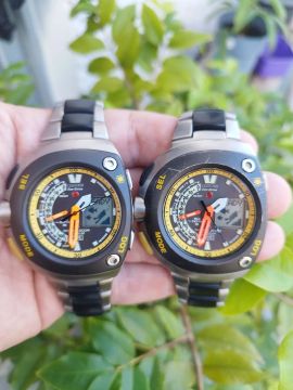 Citizen meia lua amarelo