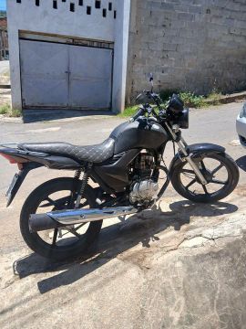 Motocicleta 150cc - Preta - Ótimo estado