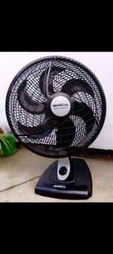 Ventilador de Mesa Mondial Black Premium