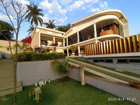 Rarus Flats - Linda casa para venda em Atibaia