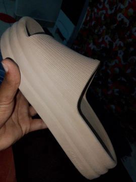 Chinelo Crocs Bege