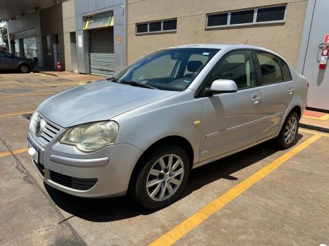 Polo Sedan 1.6