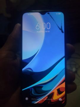Redimi 9T 128gb. 4 memória 