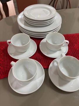 Aparelho de jantar em Porcelana - Peças