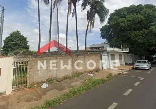 Lote em Rua Rio Grande do Sul - Brasil - Uberlândia/MG