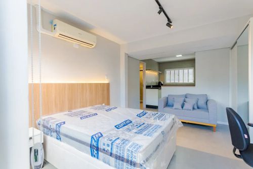 Studio / Kitnet mobiliado para locação Curitiba