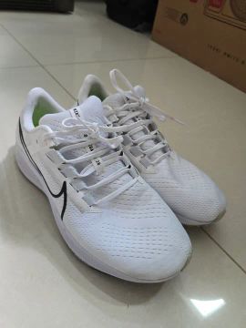 Tênis Nike Air Zoom Pegasus 38 - tam 44
